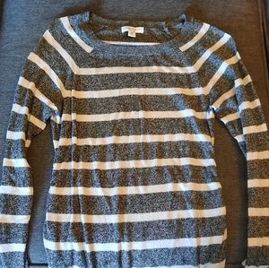 SIX long sleeve maternity shirts